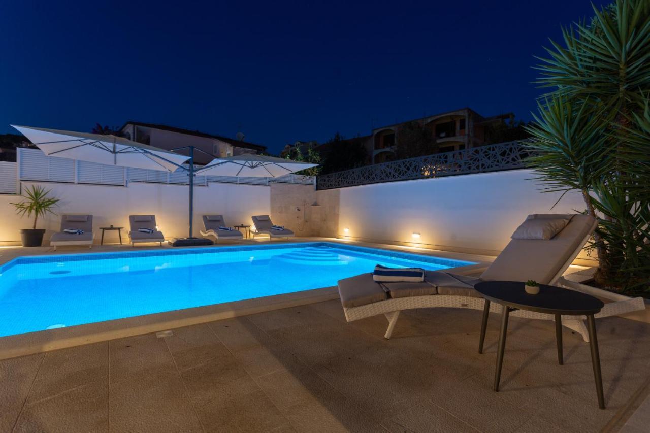 Villa Fortis B&B Trogir Exterior foto